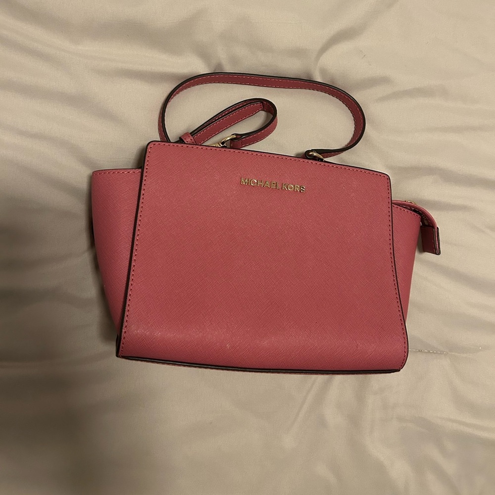 Michael Kors Chic Pink Crossbody Bag